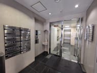 v20250913150703/fresh/building/J00100389410_11