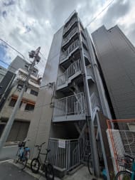 v20250913150703/fresh/building/J00100389684_11
