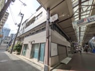 v20250913150703/fresh/building/J00100401983_6