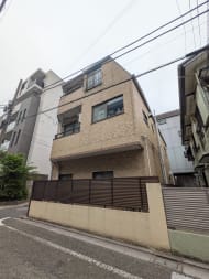 v20250913150703/fresh/building/J00100405711_5
