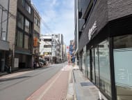 v20250913150703/fresh/building/J00100420563_15