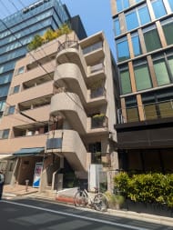 v20250914150604/fresh/building/J00100376322_15