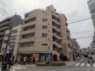 v20250914150604/fresh/building/J00100438305_5