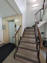v20250916150804/fresh/building/J00100357684_13