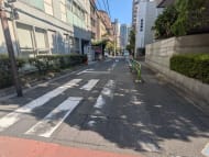 v20250916150804/fresh/building/J00100383710_11