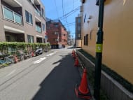 v20250917150804/fresh/building/J00100402898_10
