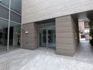 v20250917150804/fresh/building/J00100478094_3