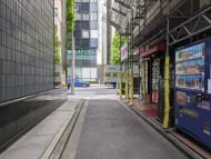 v20250918150711/fresh/building/J00100377424_14
