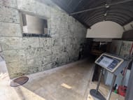 v20250918150711/fresh/building/J00100437068_3