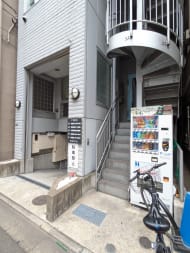 v20250919150704/fresh/building/J00100373505_16