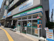 v20250919150704/fresh/building/J00100379323_9