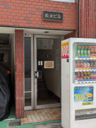 v20250919150704/fresh/building/J00100389133_3