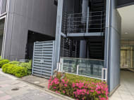 v20250919150704/fresh/building/J00100393976_15