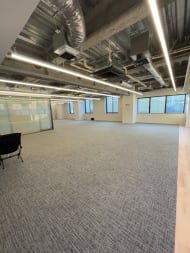 v20250919150704/fresh/building/J00100497048_7