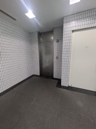 v20250920150703/fresh/building/J00100384113_4