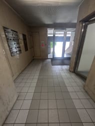 v20250920150703/fresh/building/J00100384202_14