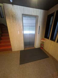 v20250920150703/fresh/building/J00100384209_4