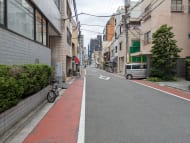 v20250922150703/fresh/building/J00100421870_15