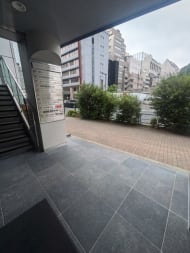 v20250924150708/fresh/building/J00100384280_9