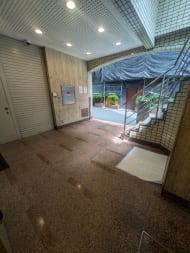 v20250924150708/fresh/building/J00100384281_15