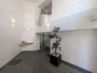 v20250924150708/fresh/building/J00100402051_11