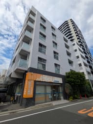 v20250924150708/fresh/building/J00100407463_7
