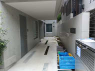 v20250924150708/fresh/building/J00100510503_3