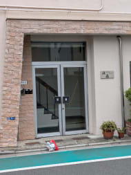 v20250925150706/fresh/building/J00100365408_3
