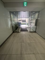 v20250925150706/fresh/building/J00100384238_10