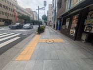 v20250925150706/fresh/building/J00100384242_21