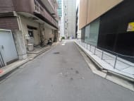 v20250925150706/fresh/building/J00100384242_23
