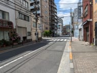 v20250925150706/fresh/building/J00100394615_12