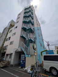 v20250925150706/fresh/building/J00100432316_10