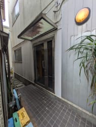 v20250925150706/fresh/building/J00100492344_11