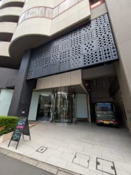 v20250925150706/fresh/building/J00100609820_9