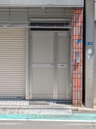 v20250927150705/fresh/building/J00100393678_3