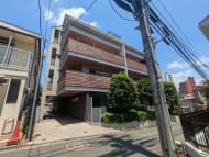 v20250927150705/fresh/building/J00100403925_6