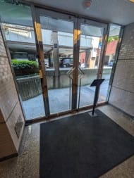 v20250927150706/fresh/building/J00100384404_10
