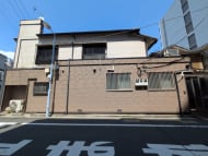 v20250927150706/fresh/building/J00100413704_9