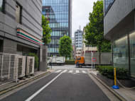 v20250929150708/fresh/building/J00100383827_13