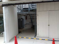 v20250929150708/fresh/building/J00100389928_8