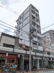 v20250929150708/fresh/building/J00100395906_9
