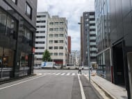 v20250929150708/fresh/building/J00100428550_12