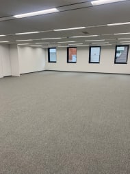 v20250929150708/fresh/building/J00100494672_24