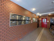 v20250929150708/fresh/building/J00100608237_12