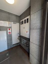 v20250930150908/fresh/building/J00100393722_16