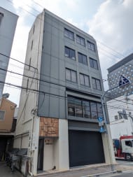 v20251001150706/fresh/building/J00100369306_11