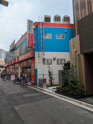 v20251001150706/fresh/building/J00100369619_11