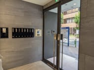 v20251001150706/fresh/building/J00100373442_11
