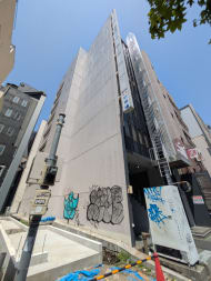 v20251001150706/fresh/building/J00100379324_10
